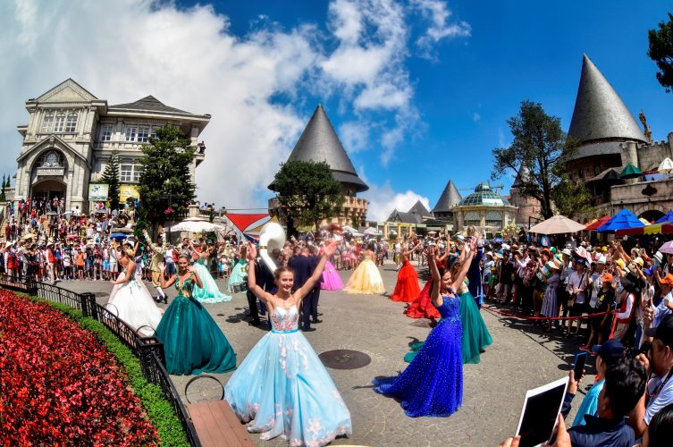 images1405661_carnival_sun_world_ba_na_hills__2_